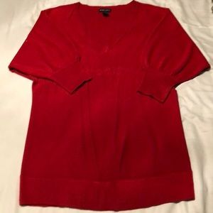 Red sweater 3/4 length sleeves